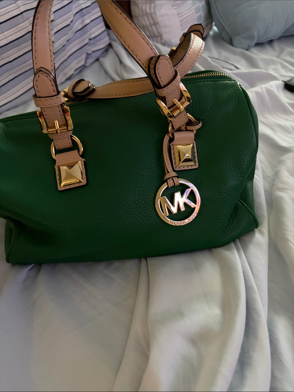 Michael Kors Green Leather Satchel with Beige Trim - Picture 2 of 15